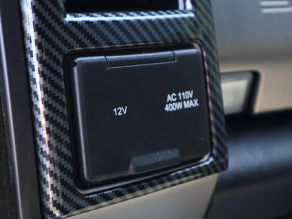 Used 2021 Ford F250 Platinum w/ FX4 Off-Road Package AWD/4WD image 41