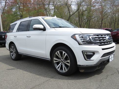 Used 2020 Ford Expedition Limited w/ Equipment Group 302A AWD/4WD image 3