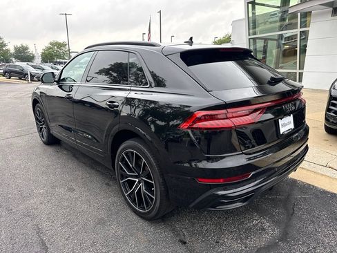 Used 2023 Audi Q8 Premium Plus AWD/4WD image 4