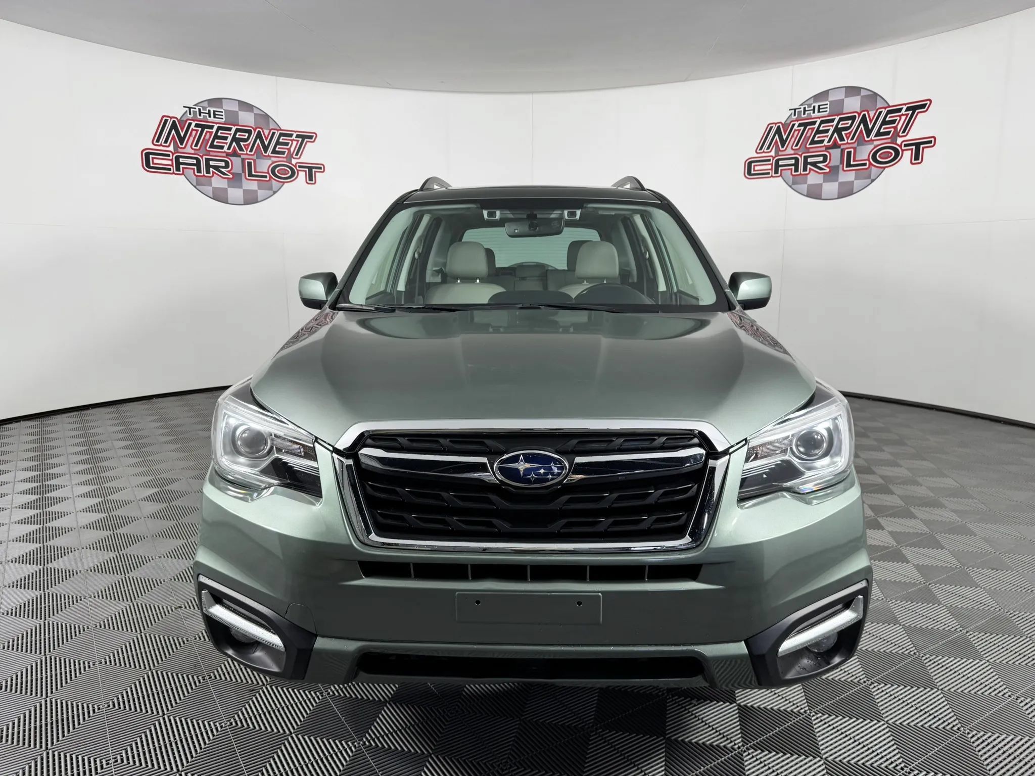 Used 2018 Subaru Forester 2.5i Limited AWD/4WD image 2
