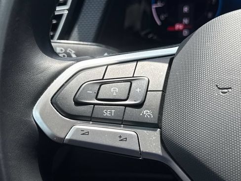 Used 2024 Volkswagen Atlas Cross Sport SEL Premium R-Line AWD/4WD image 28