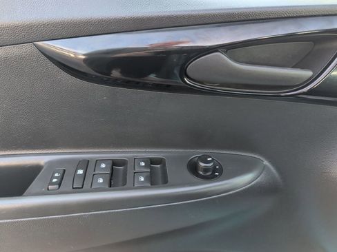 Used 2022 Chevrolet Spark LT w/ Spark Special Edition image 12