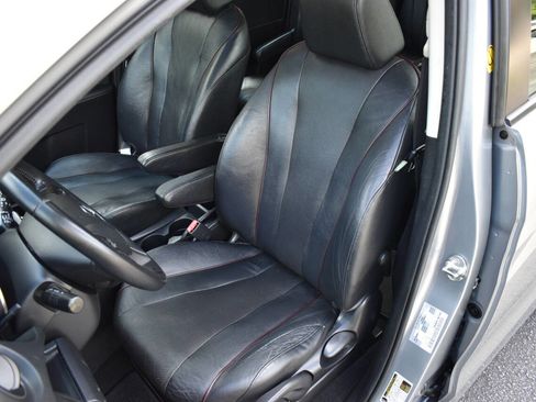 Used 2013 MAZDA MAZDA5 Grand Touring FWD image 21