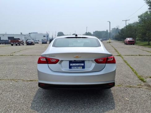 Used 2021 Chevrolet Malibu LS FWD image 6