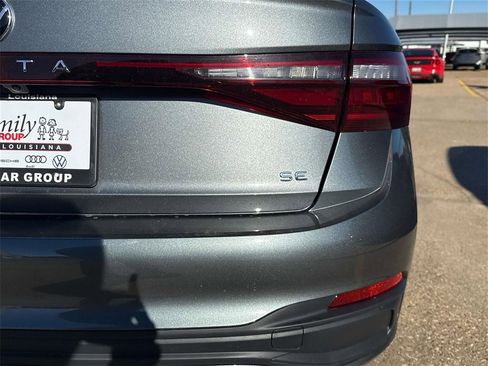 New 2026 Volkswagen Jetta SE image 10