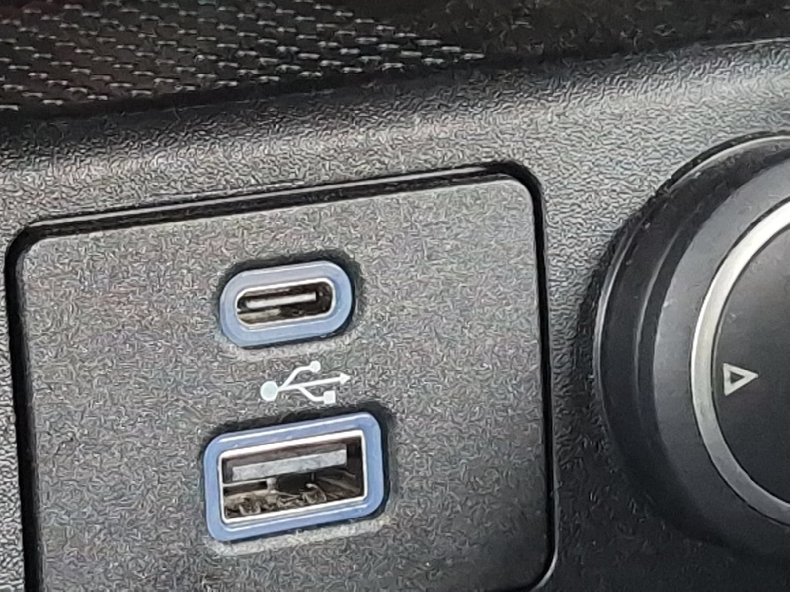 Used 2020 Ford Escape SEL AWD/4WD image 26