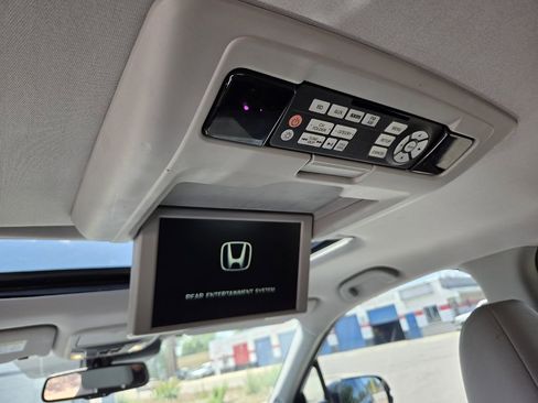 Used 2016 Honda Pilot Elite image 16