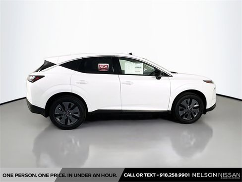 New 2025 Nissan Murano SL image 4