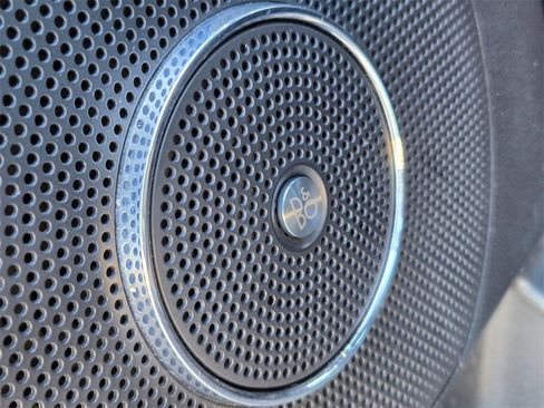 Used 2021 Ford Expedition Limited image 13