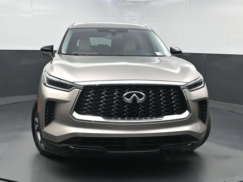 Used 2023 INFINITI QX60 Luxe w/ Performance Audio Package FWD image 43