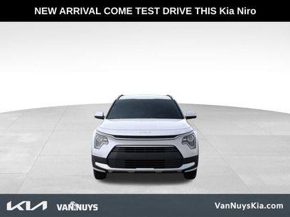 Certified 2025 Kia Niro LX