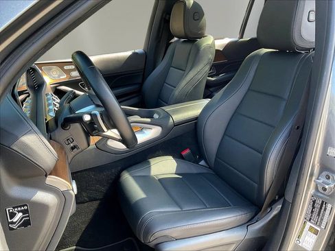 Certified 2024 Mercedes-Benz GLS 450 4MATIC image 22