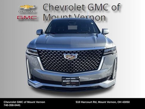 Used 2023 Cadillac Escalade Premium Luxury image 9