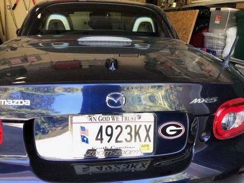 Used 2009 MAZDA MX-5 Miata Grand Touring w/ Premium Pkg image 3