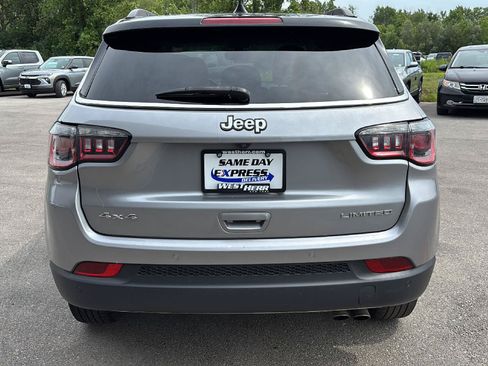 Used 2019 Jeep Compass Limited w/ Safety & Security Group AWD/4WD image 4