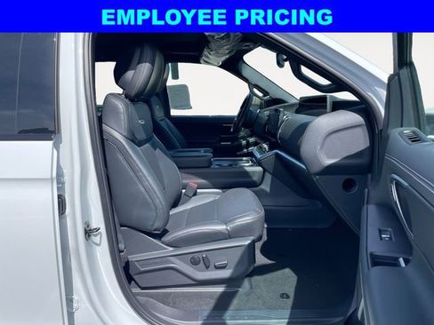 New 2026 Ford Expedition Max Platinum AWD/4WD image 15