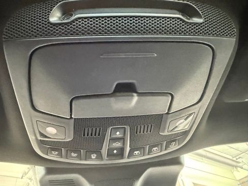 Used 2023 Lincoln Navigator Reserve AWD/4WD image 41
