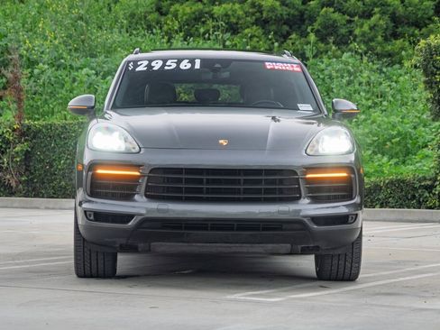 Used 2020 Porsche Cayenne image 4