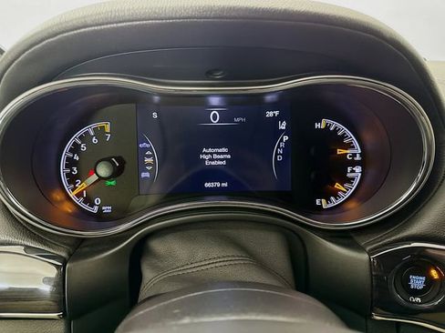 Used 2020 Jeep Grand Cherokee Overland image 12