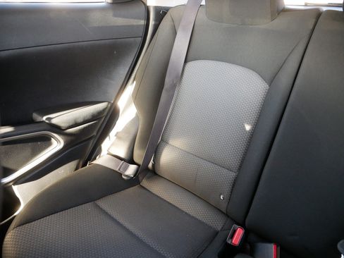 Used 2021 Kia Soul LX image 12