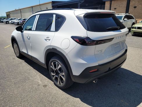 New 2026 MAZDA CX-5 Preferred AWD/4WD image 18