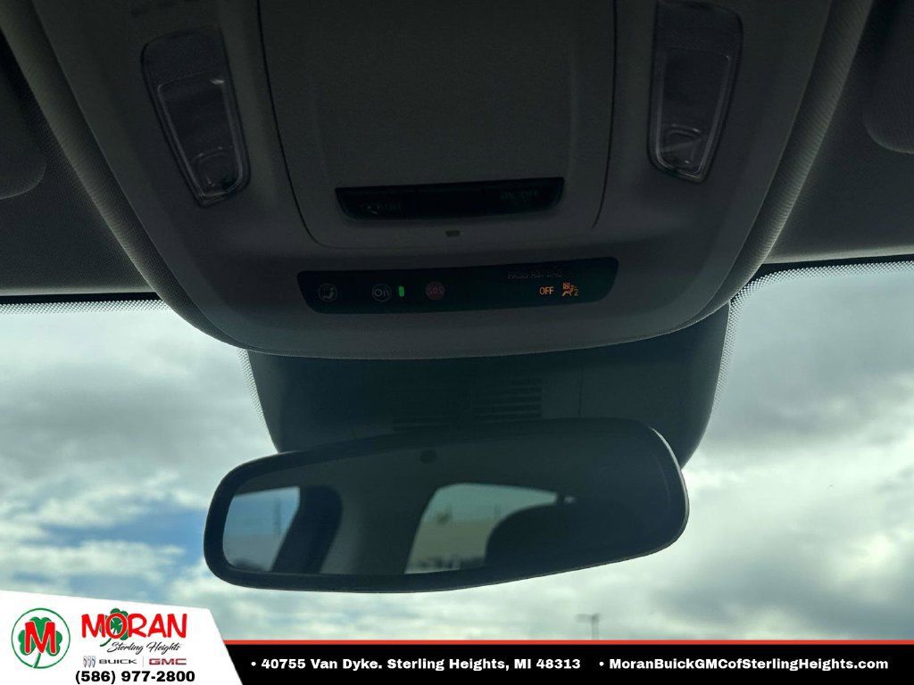Certified 2025 Buick Envision Sport Touring AWD/4WD image 31