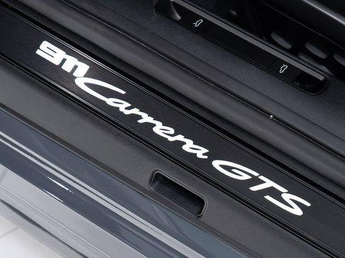 Used 2026 Porsche 911 Carrera GTS image 13