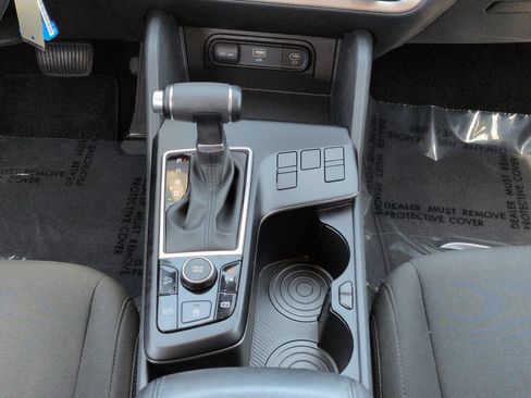 Certified 2025 Kia Sportage LX FWD image 19