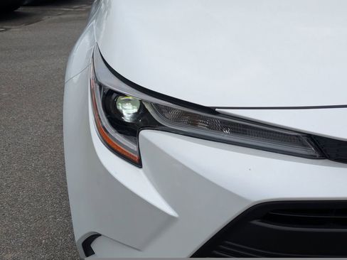 Used 2023 Toyota Corolla LE image 10