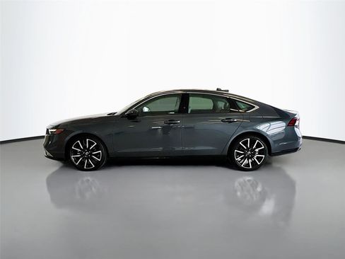 Certified 2025 Honda Accord Touring image 9