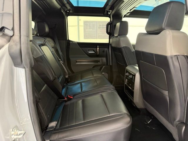 Used 2025 GMC Hummer EV 2X AWD/4WD image 24