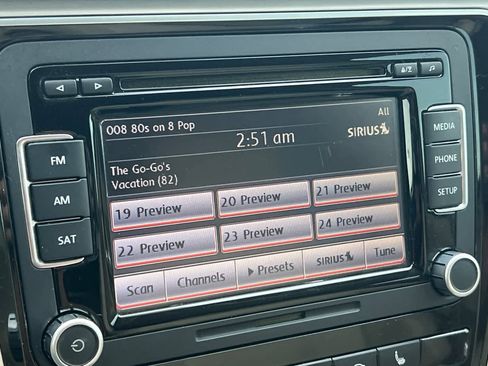 Used 2013 Volkswagen Passat 2.5 SE image 18