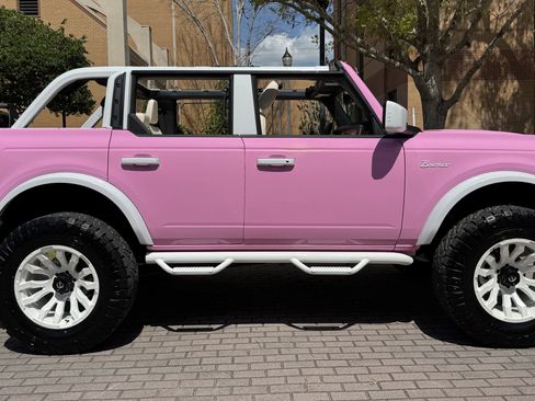 Used 2024 Ford Bronco Big Bend image 10