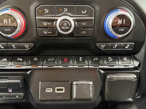 Used 2019 GMC Sierra 1500 Denali w/ Denali Ultimate Package image 23