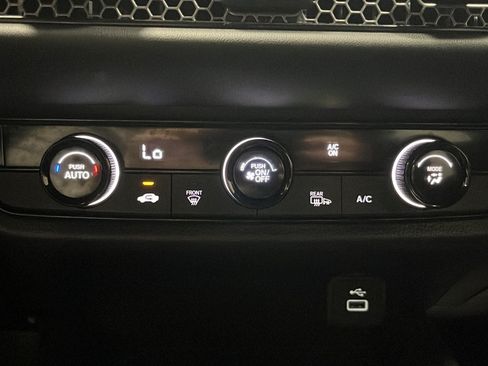 Used 2024 Honda HR-V Sport image 17