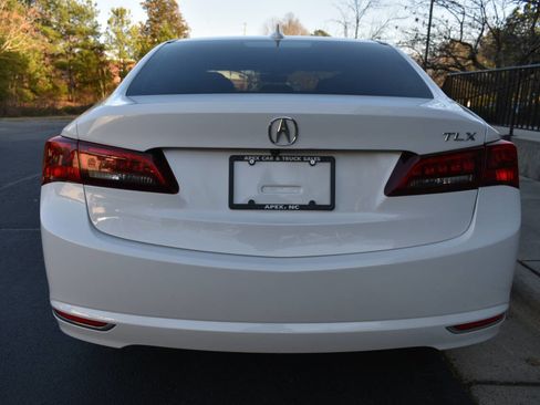 Used 2017 Acura TLX V6 w/ Technology Package image 6