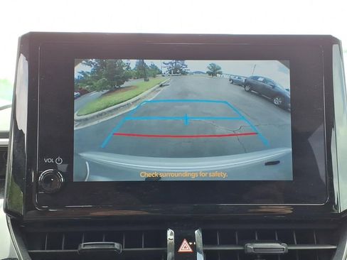 Used 2024 Toyota Corolla LE FWD image 16