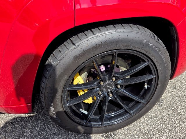 Used 2020 Jeep Grand Cherokee Trackhawk AWD/4WD image 7
