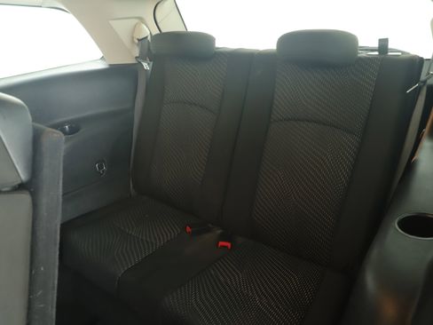 Used 2020 Dodge Journey SE image 16