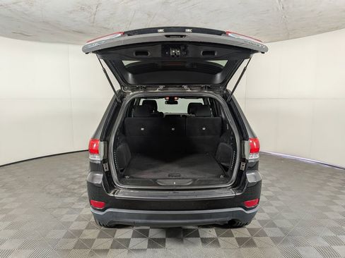 Used 2016 Jeep Grand Cherokee Laredo w/ Quick Order Package 23E image 9