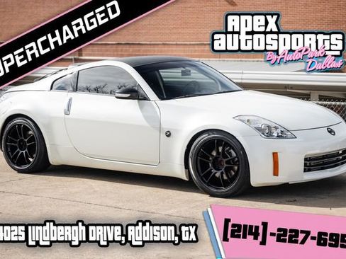 Used 2006 Nissan 350Z Coupe w/ (N93) Cargo Convenience Pkg image 1