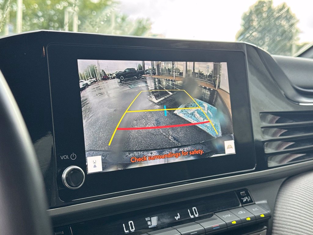 Certified 2025 Toyota Camry SE FWD image 41