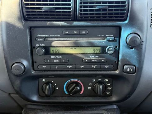 Used 2004 Ford Ranger XLT RWD image 18