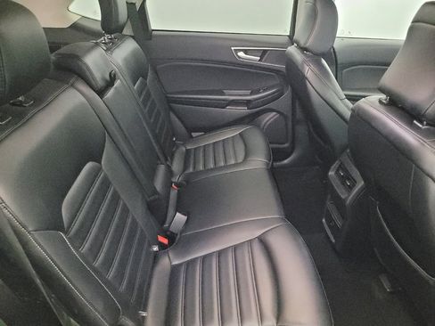 Used 2023 Ford Edge SEL image 19