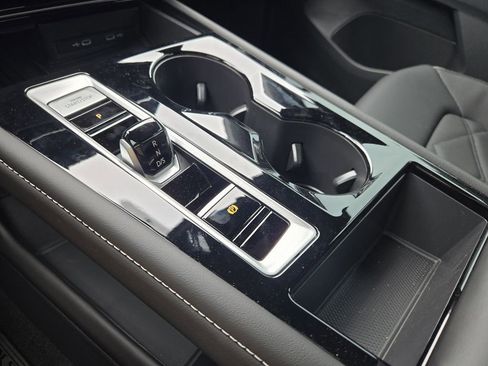 New 2026 Volkswagen Atlas Cross Sport SE AWD/4WD image 18