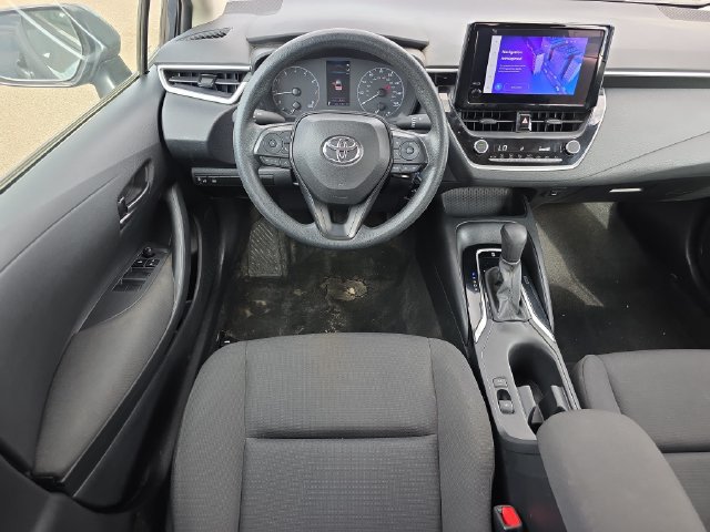 Used 2024 Toyota Corolla LE FWD image 12