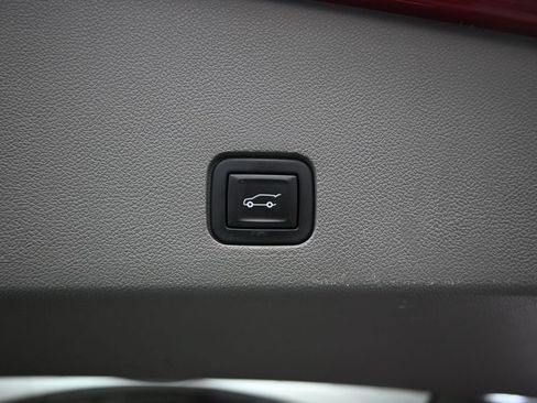 Used 2021 Cadillac XT6 Premium Luxury AWD/4WD image 21