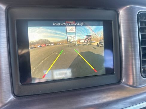 Used 2018 Dodge Charger SXT w/ Blacktop Package RWD image 30