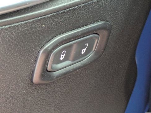 Used 2020 Jeep Gladiator Sport w/ Quick Order Package 24S image 28