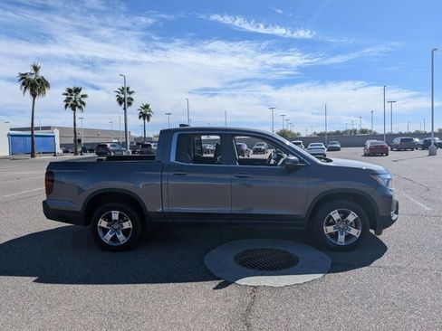 Used 2025 Honda Ridgeline RTL image 4